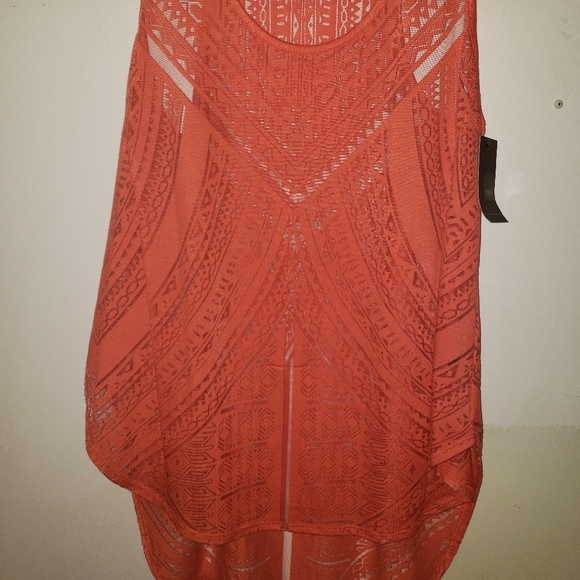 Cute orange tank - Picture 2 of 5